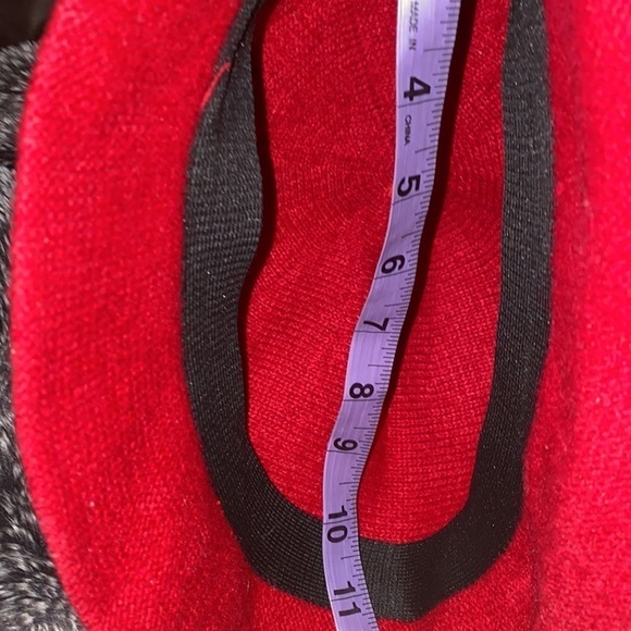 August hat company red  wool bucket hat - Picture 6 of 9